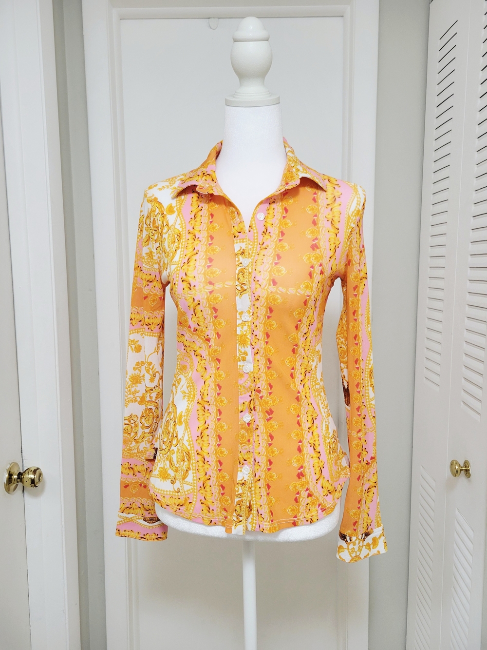 Timing Vintage-Inspired Printed Button-Up Blouse